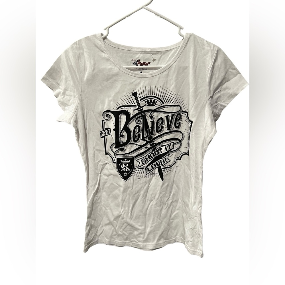4Her by Carl Banks “Believe Shout It Loud!” Graphic Tee – Women’s Size M